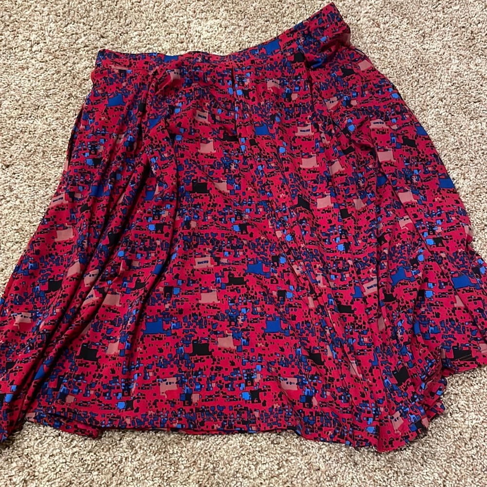 Skirt with pockets! Red with black and blue accents